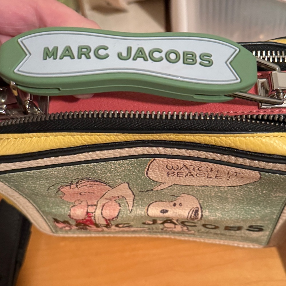 Marc Jacobs Yellow Peanuts Crossbody Bag - Picture 4 of 8